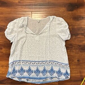 Lucky Brand White and Blue Patterned Blouse